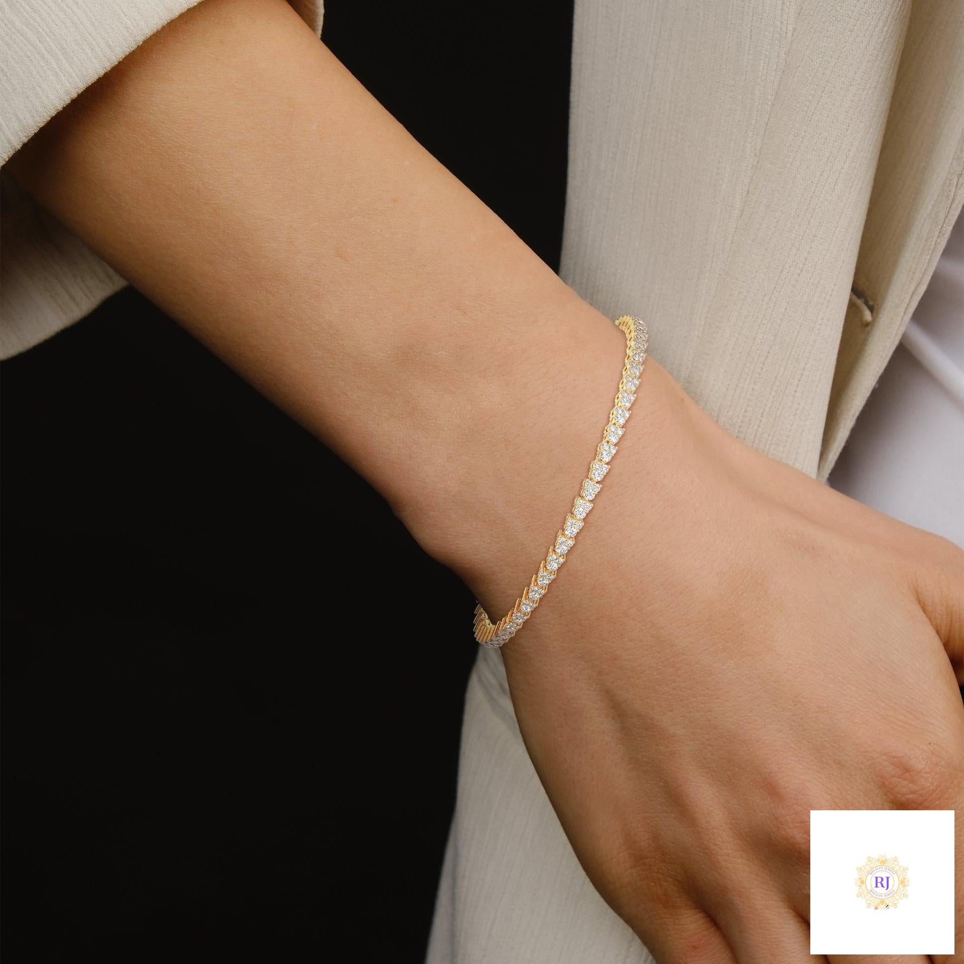 2.10 ct. Graduated Lab Diamond Tennis Bracelet