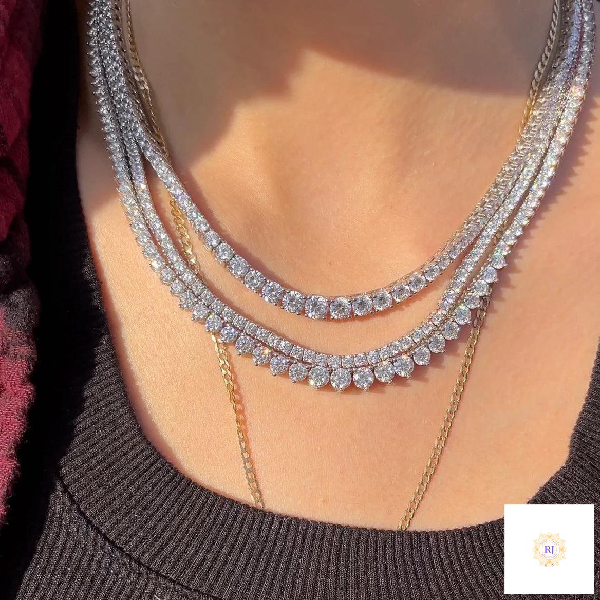 3-Prong graduated tennis necklace in 18 Inch