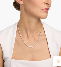 4-Prong graduated tennis necklace in 18 Inch