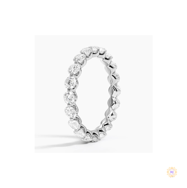 Floating Lab Diamond Eternity Band